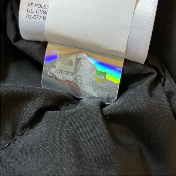 The North Face Women’s Arctic Parka II Coat In TNF Black - Picture 10 of 10